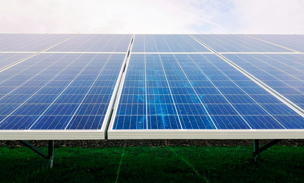 REHABILITA CON ?XITO | La aerotermia y las placas fotovoltaicas son el binomio perfecto para la eficiencia energética en las viviendas REHABILITA CON ÉXITO | La aerotermia y las placas fotovoltaicas son el binomio perfecto para la eficiencia energética en las viviendas