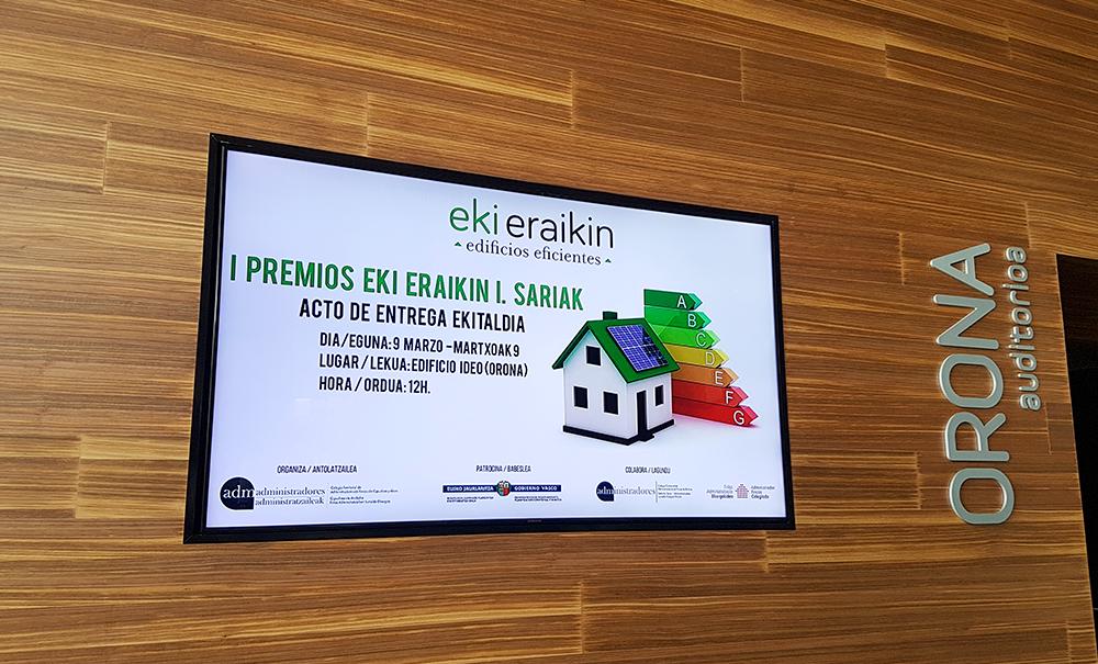 REHABILITA CON ÉXITO - Rehabilita con Éxito presente en la entrega de premios EKI ERAIKIN